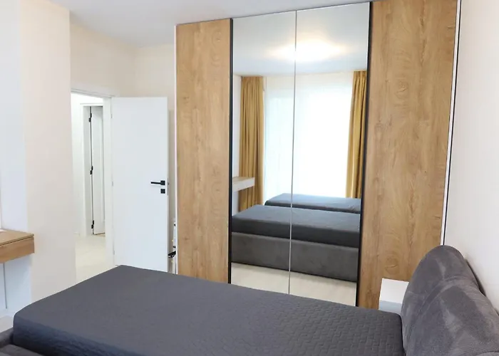 лазурно утро * بورغاس