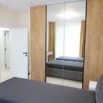 лазурно утро * Burgas City